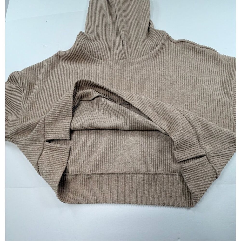 NWOT Alo Yoga Muse Hoodie Gravel Heather Tan Ribbed Cropped Pullover Size Medium - Picture 7 of 10